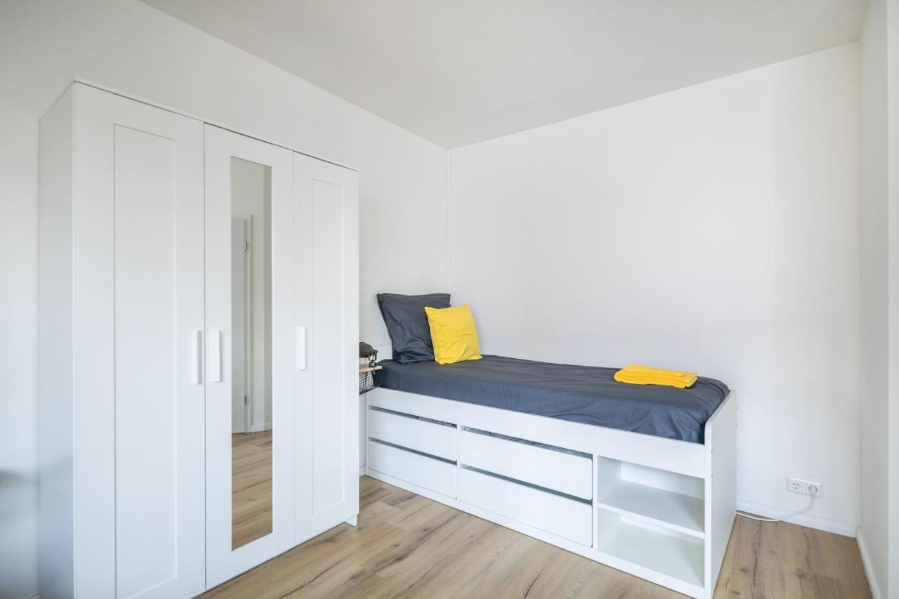 Modern Apartment for 6 close to the Schanzenviertel - Unit 2 Hamburg Exterior foto