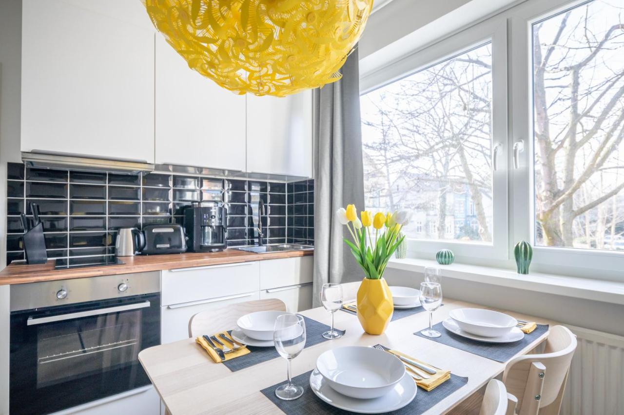 Modern Apartment for 6 close to the Schanzenviertel - Unit 2 Hamburg Exterior foto