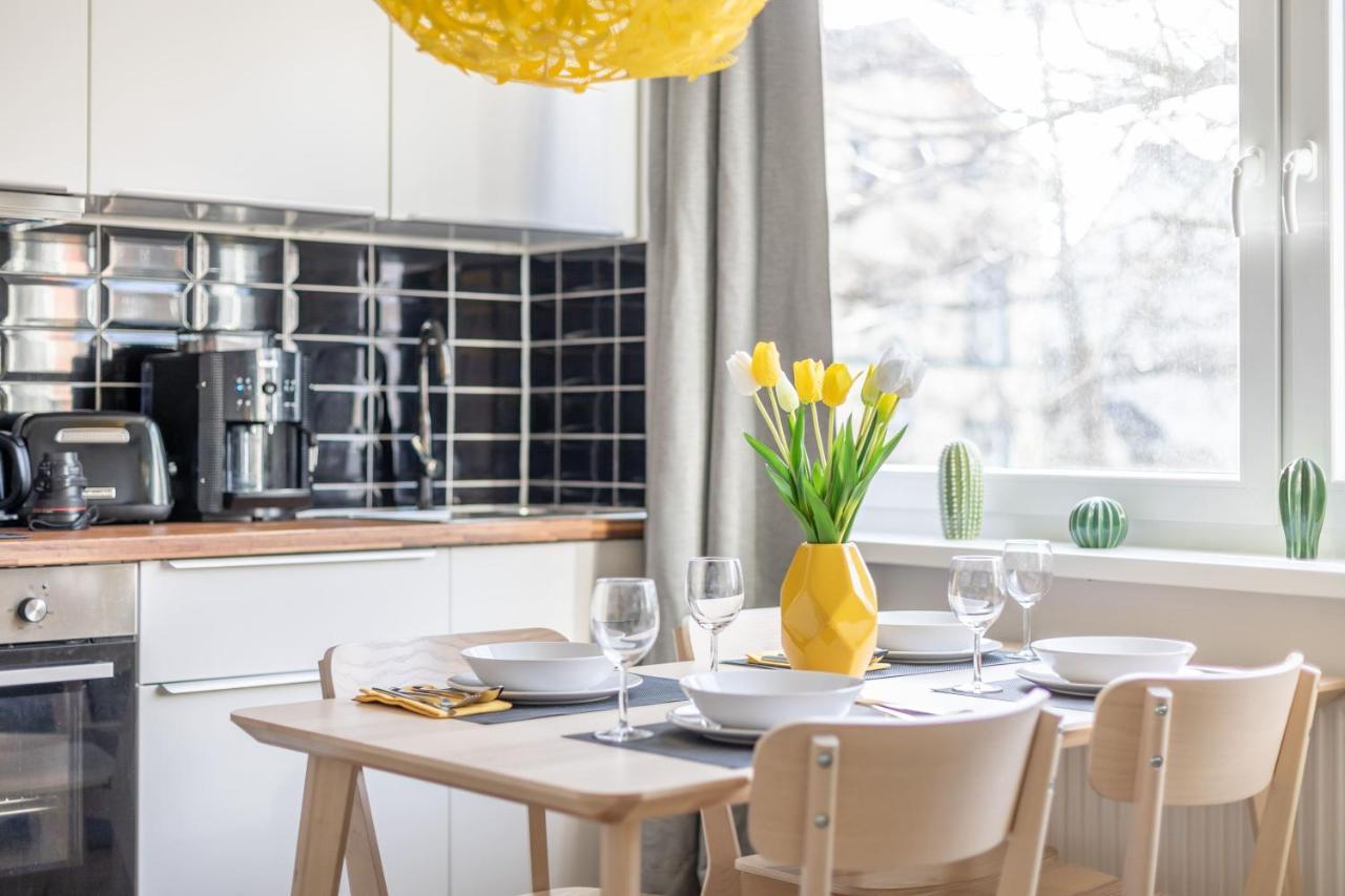 Modern Apartment for 6 close to the Schanzenviertel - Unit 2 Hamburg Exterior foto